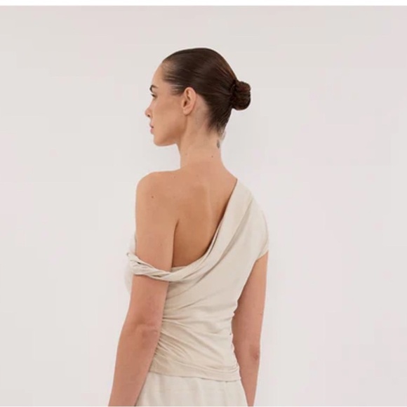 DISSH RIO OAT DRAPED TWIST KNIT TOP Black XS - Picture 3 of 7